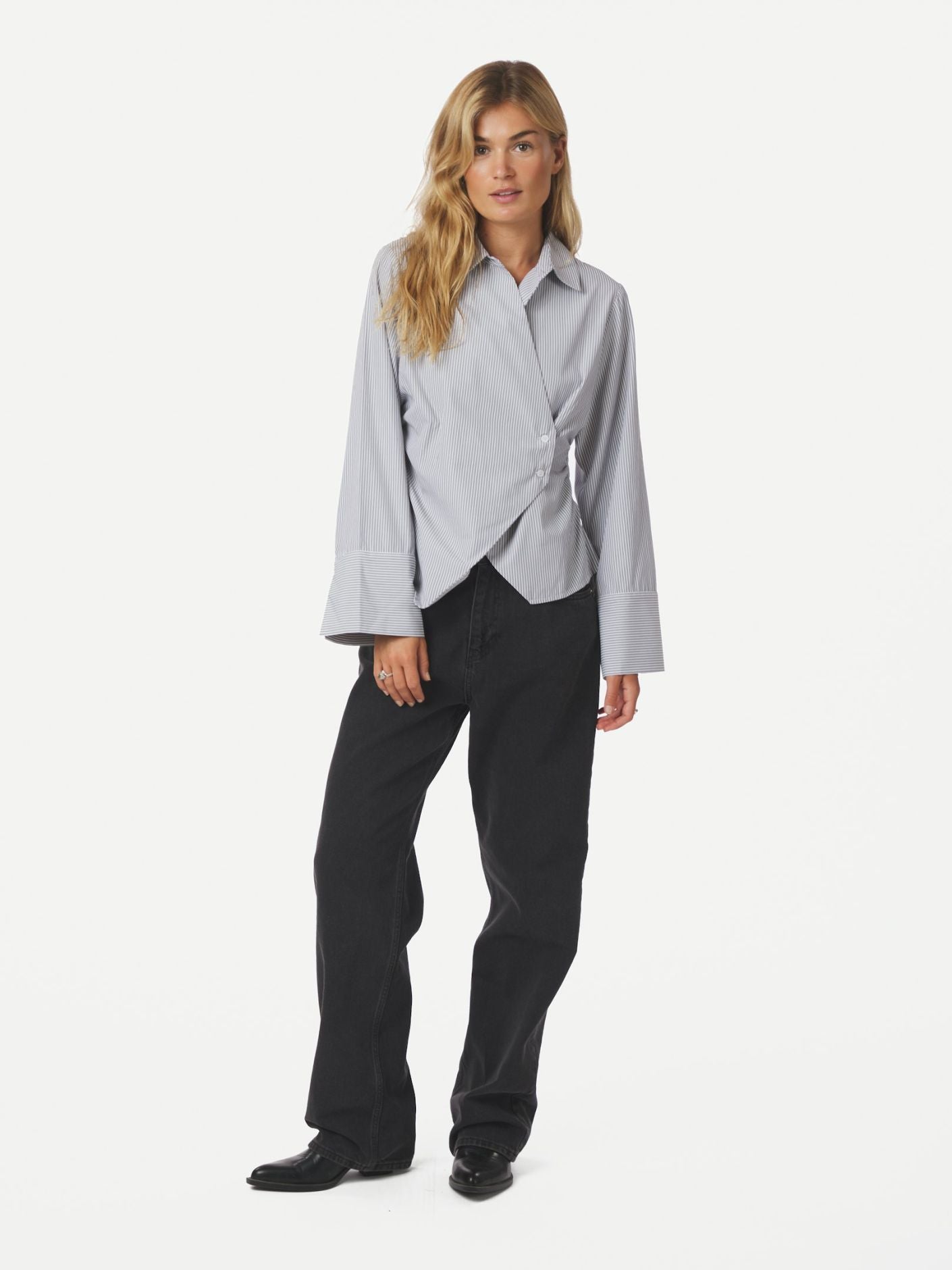 Neo Noir blouse Fenli 165677 130
