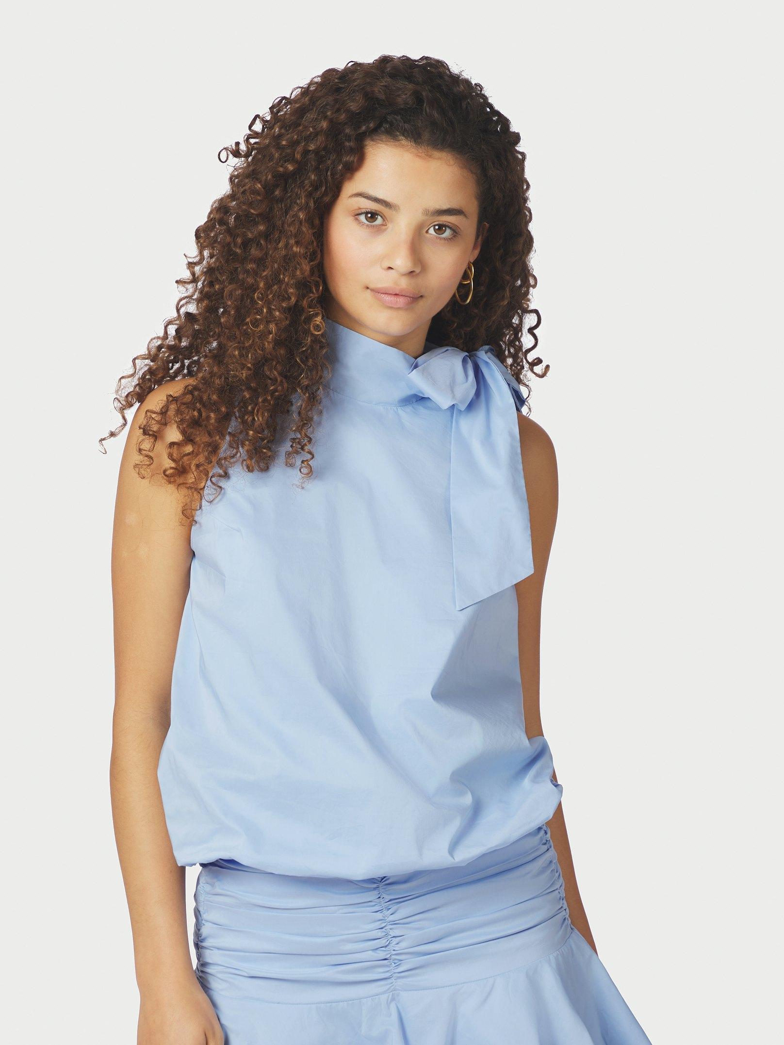 Neo Noir top Veda 168463 145