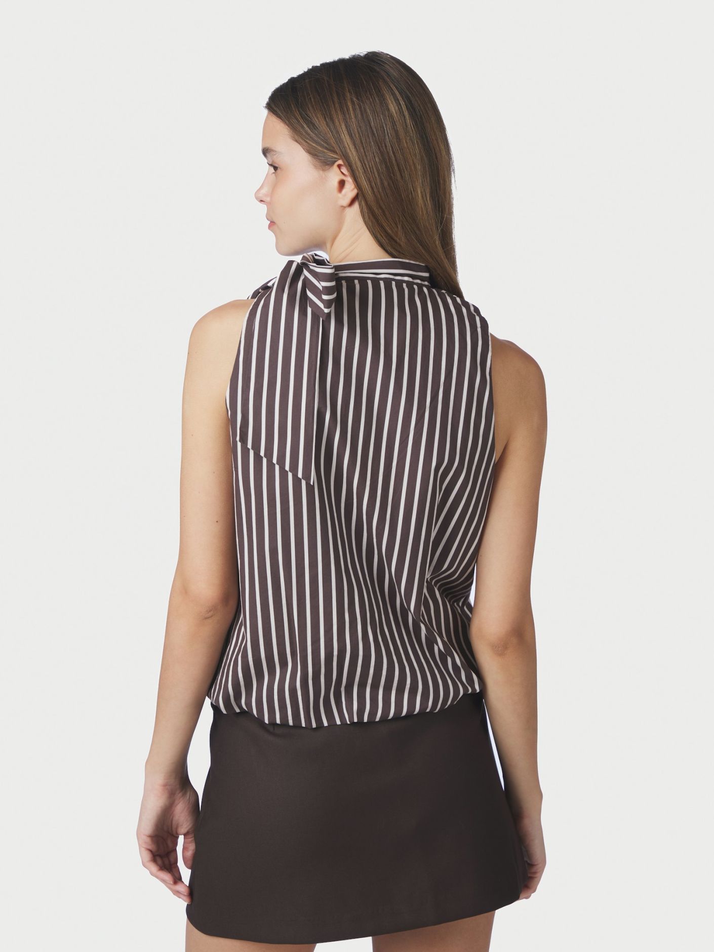 Neo Noir top Veda 169761 676