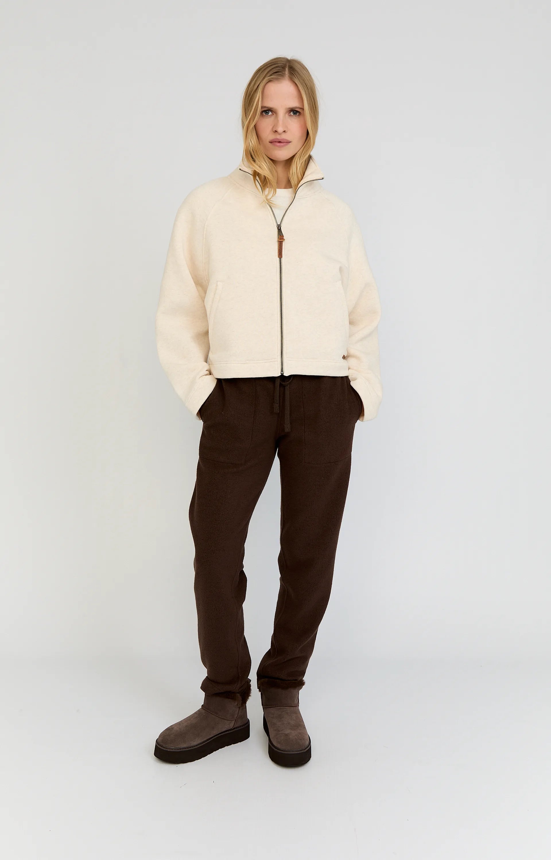 Moscow vest Stefany 59-01 310-1