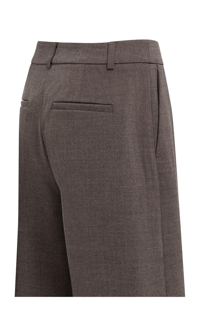 YAYA Short 01-321040-607 90840