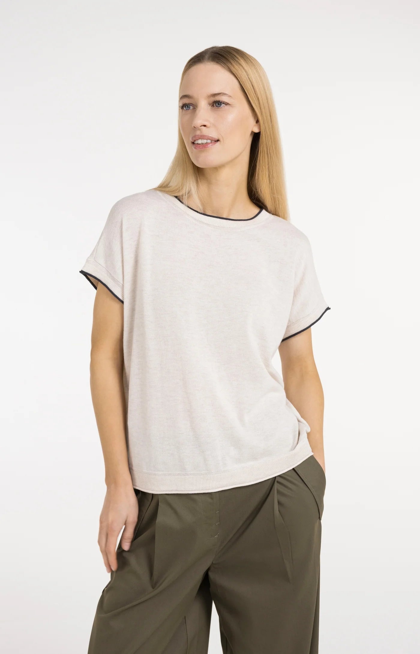 YAYA top 01-000580-605 990672
