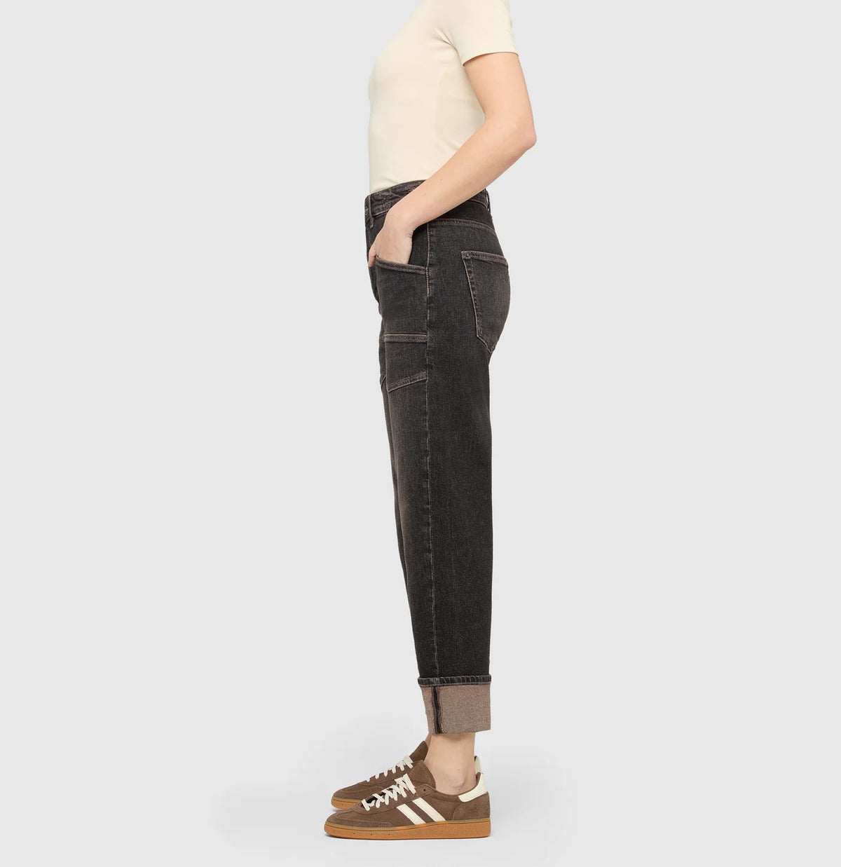 MAC Baggy Straight jeans in Brown Tinted Black Wash