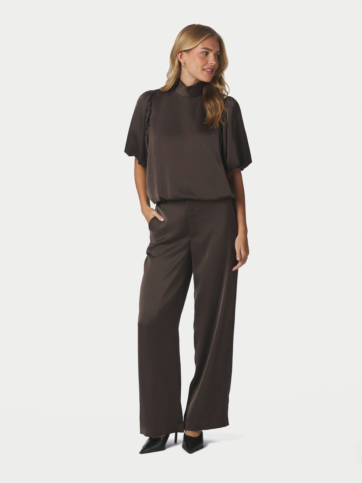Neo Noir Blouse Parisa Heavy Sateen in Dark Brown