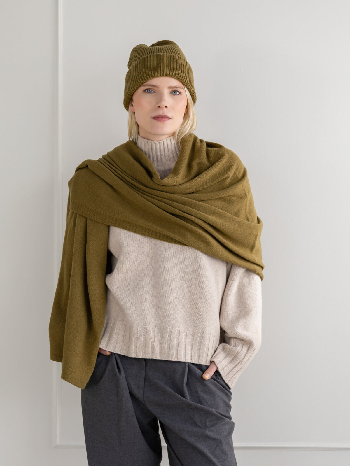 SjaalMania travelwrap in Bronze Mist als omslagdoek