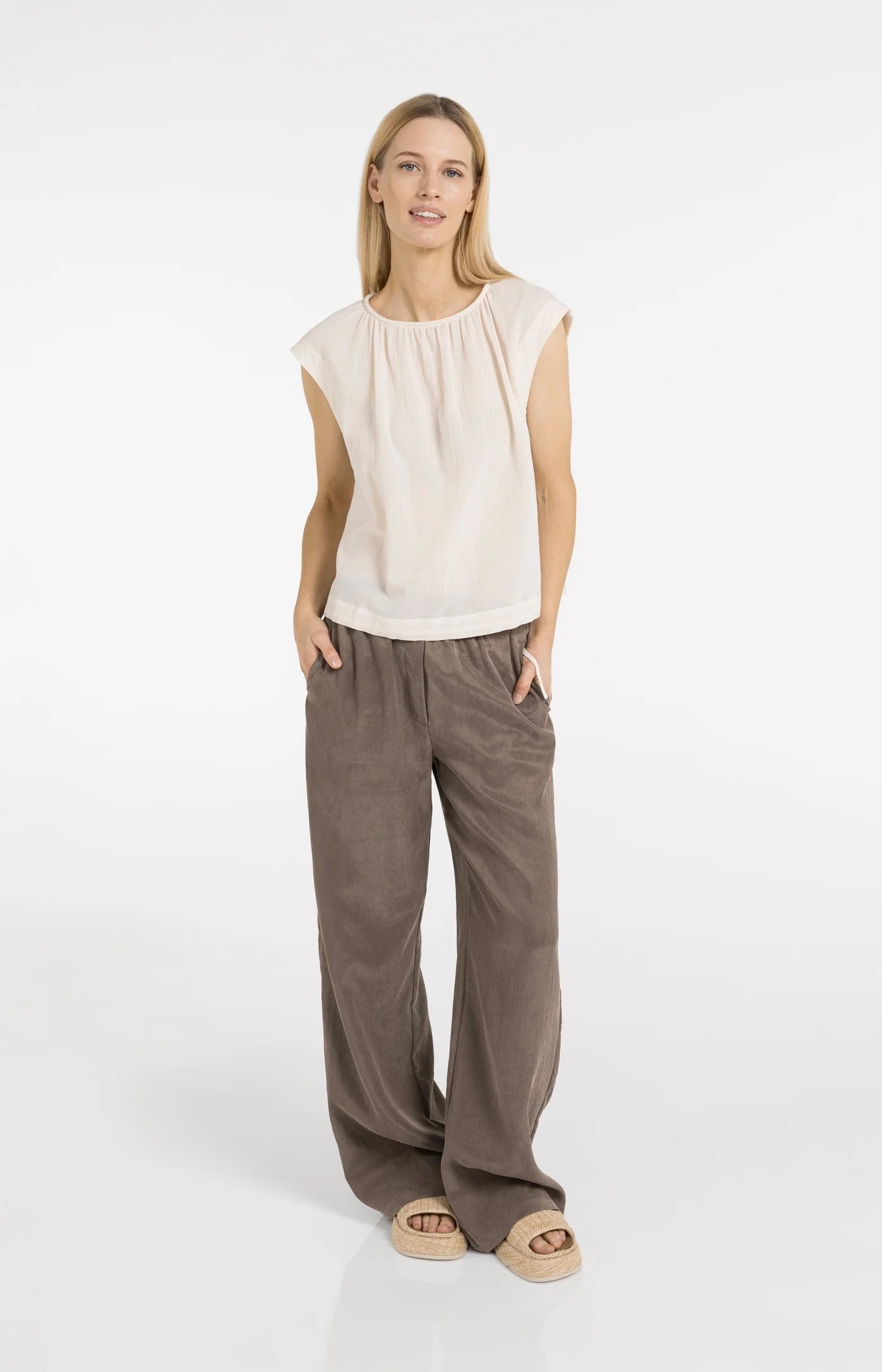 YAYA top 01-701370-605 99067