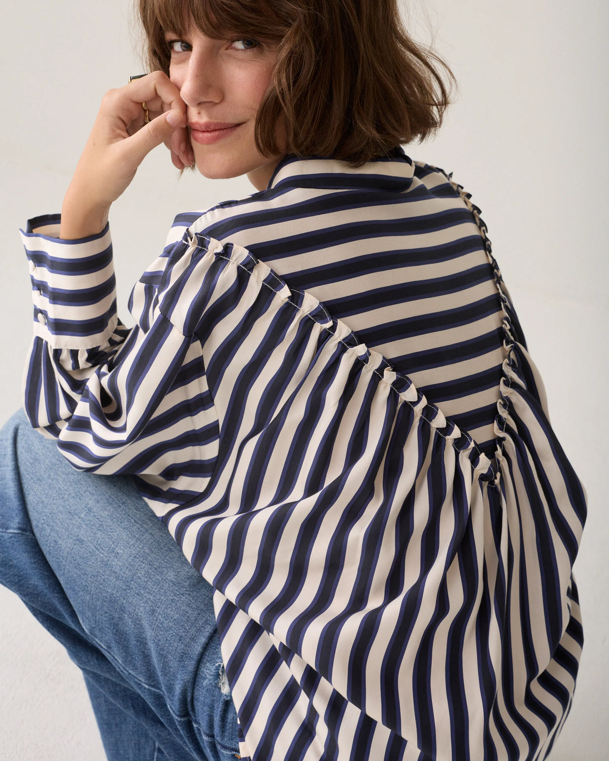 Summum satijnen streepjesblouse in blauw detail