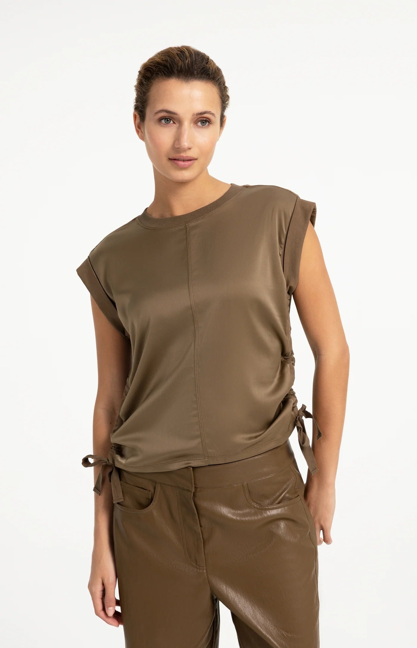YAYA top 01-709405-608 90617