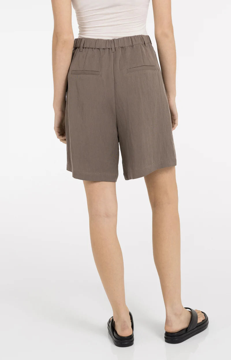 YAYA short 01-321032-605 99070