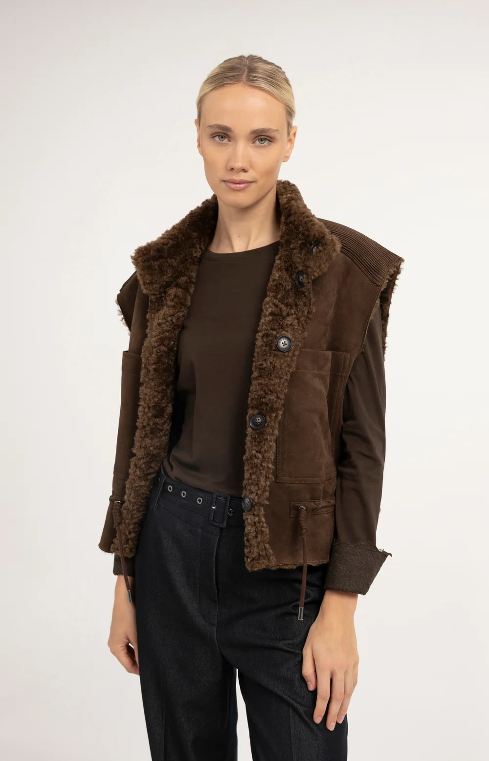 YAYA Bodywarmer Faux Shearling in Cocoa Brown