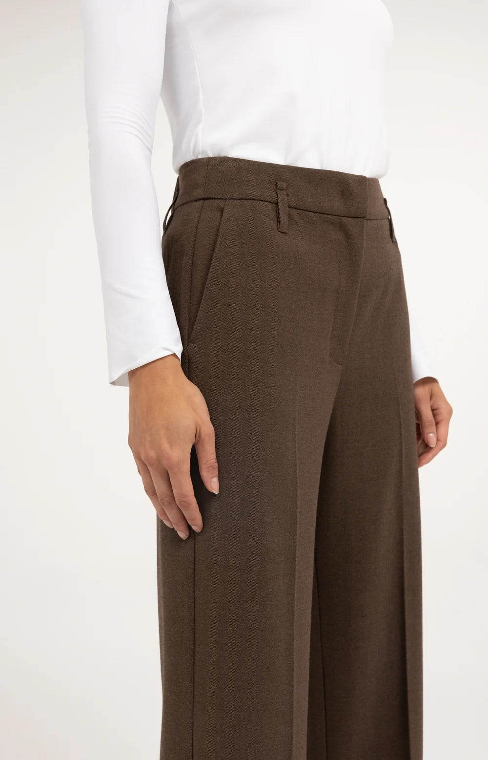YAYA Pantalon Straight Leg in Cocoa Brown Melange detail