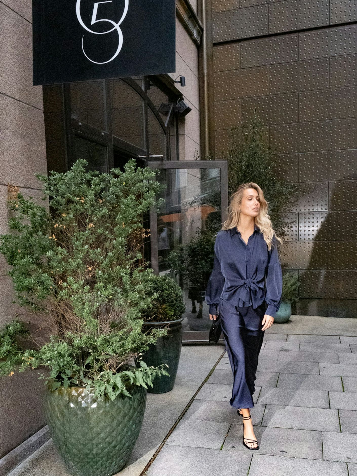 Neo Noir blouse Naja 160801 678