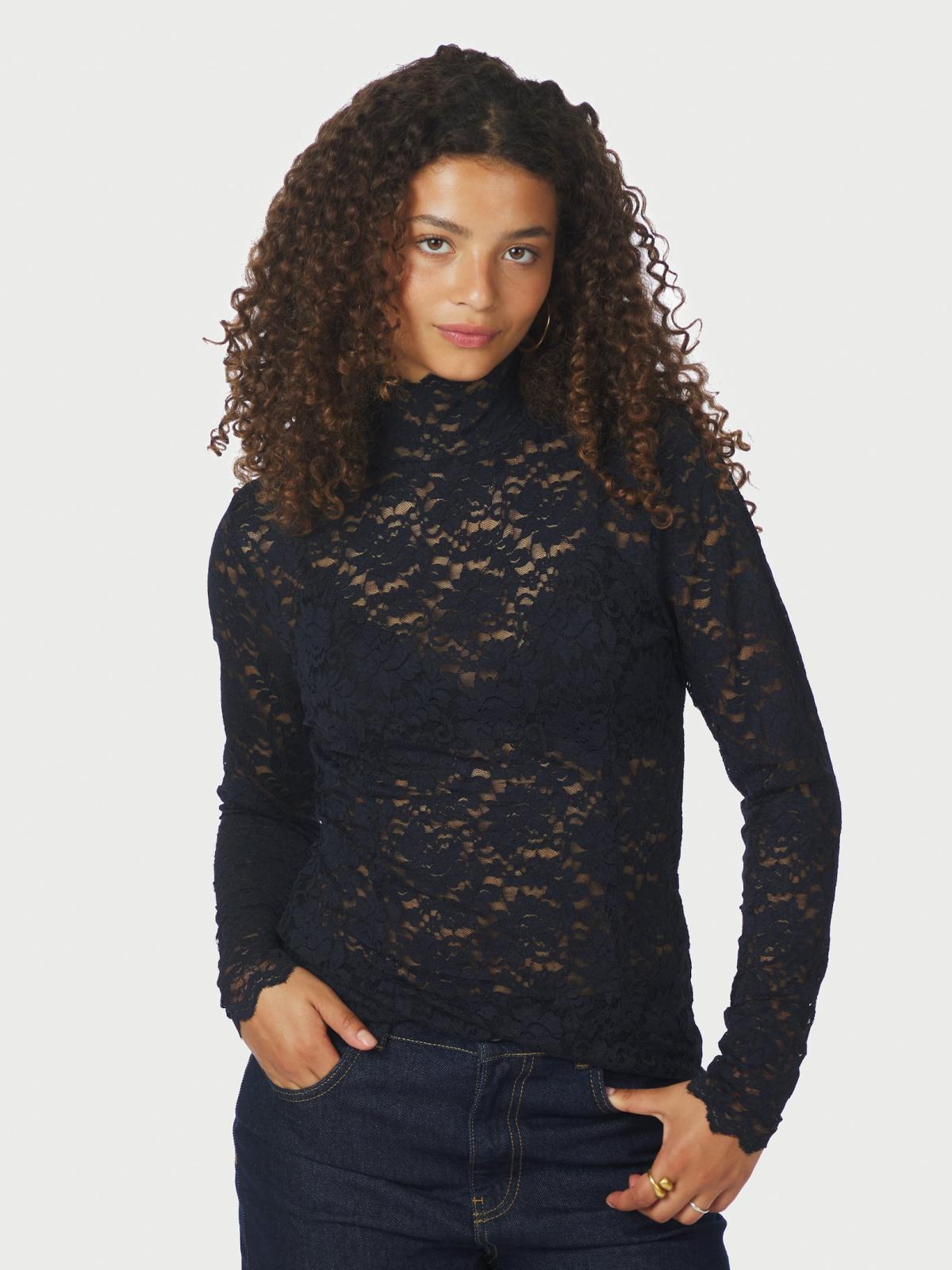 Neo Noir top Liza 161473 141