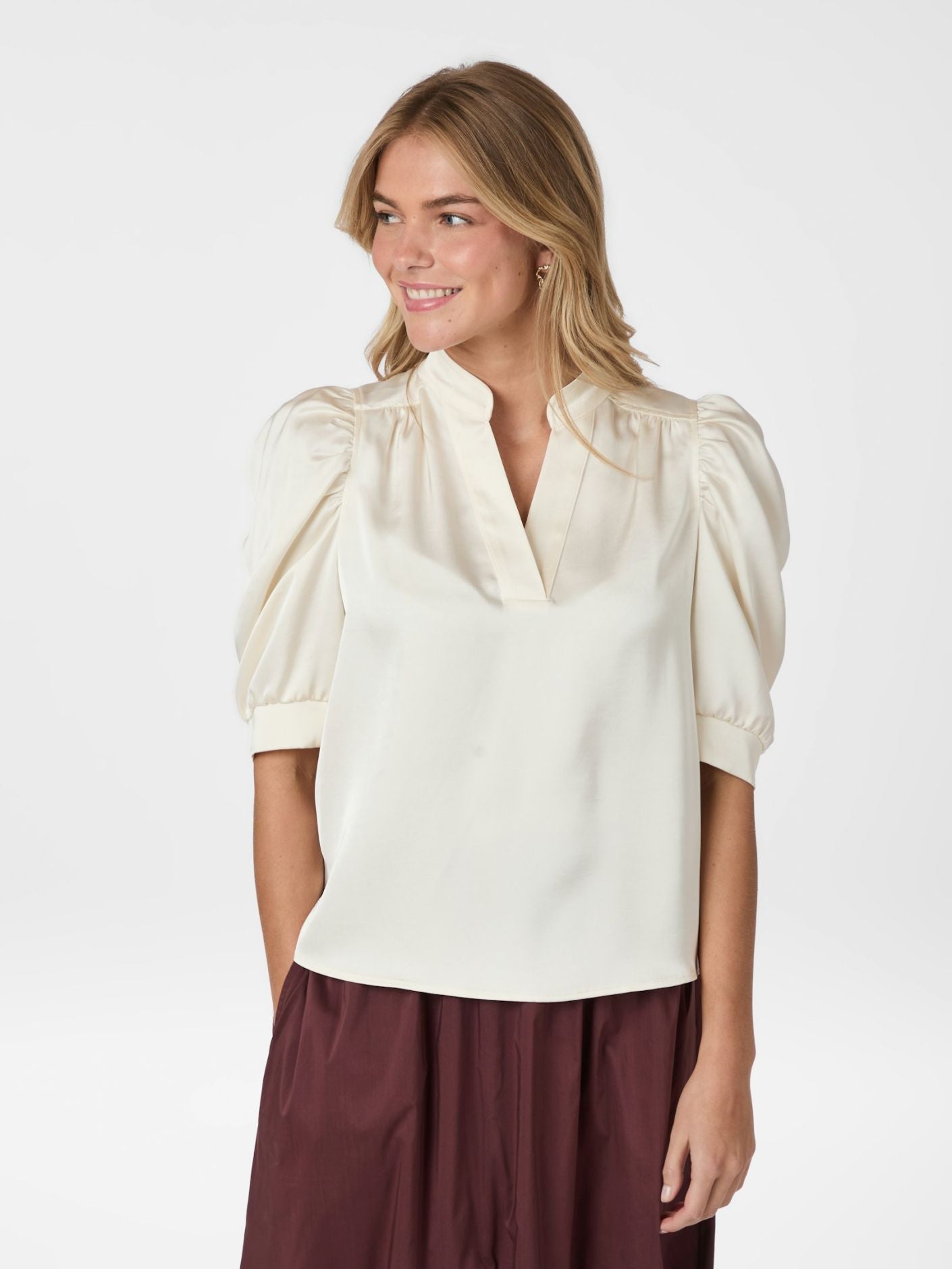 Neo Noir blouse Roella 162590 621