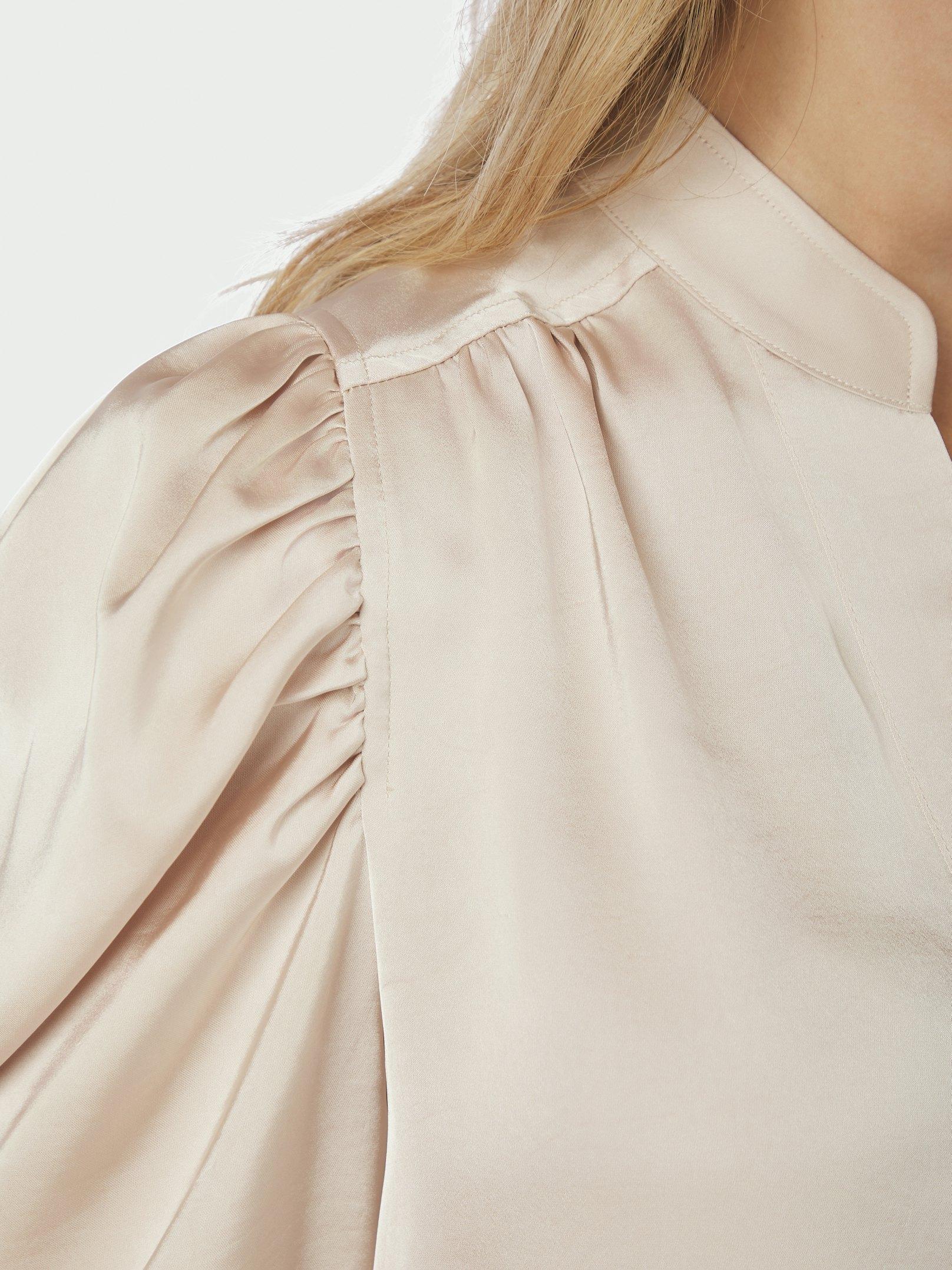 Neo Noir top Roella 162590 720