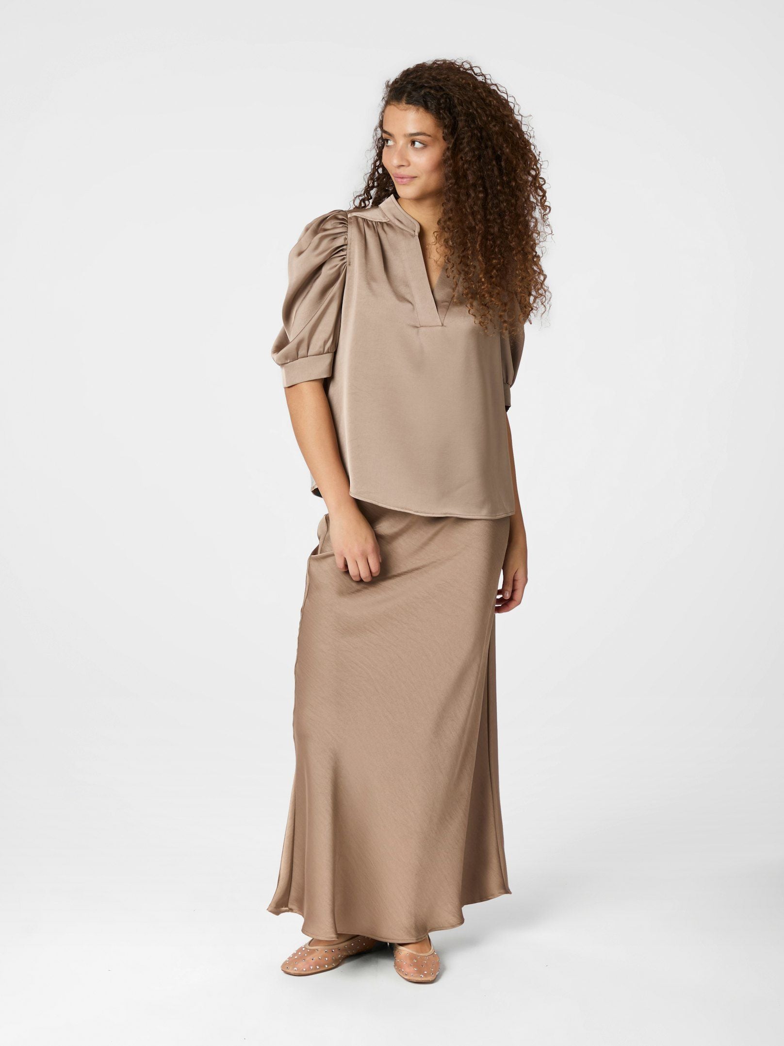 Neo Noir blouse Roella 162590 811