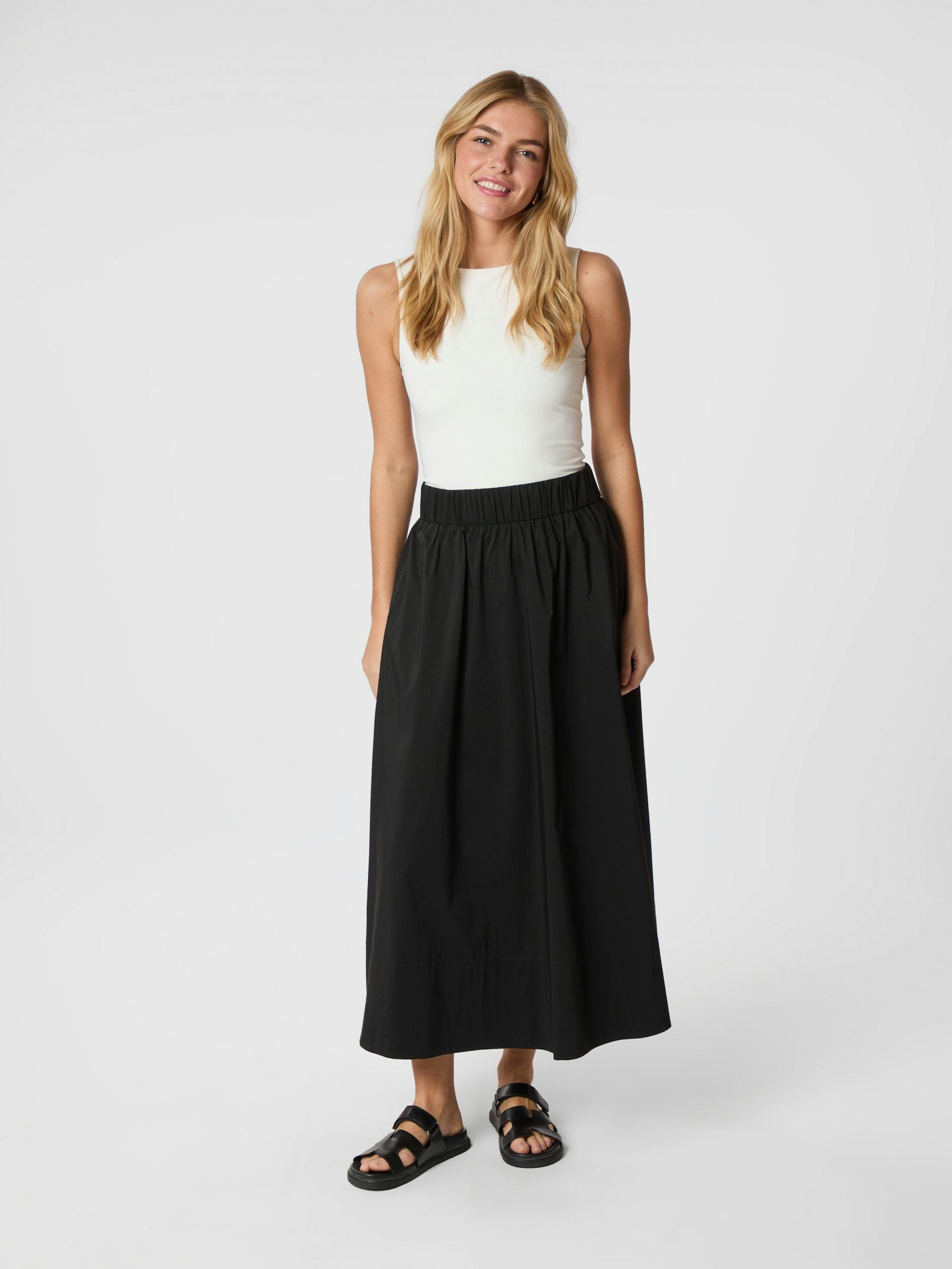 Neo Noir rok Yara 163076 100
