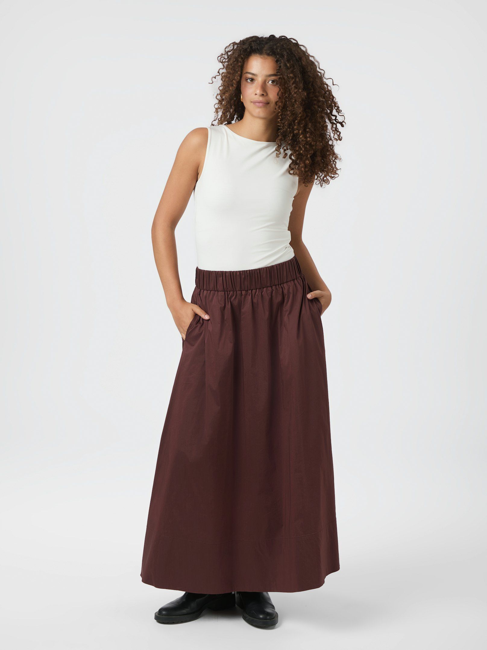 Neo Noir rok Yara 163076 174