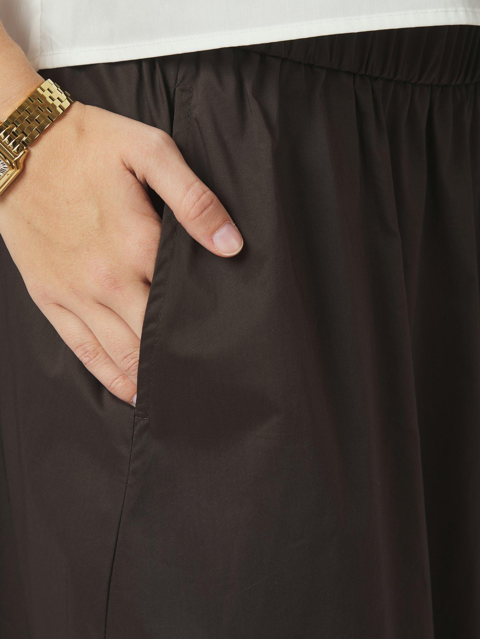 Neo Noir rok Yara 163076 584