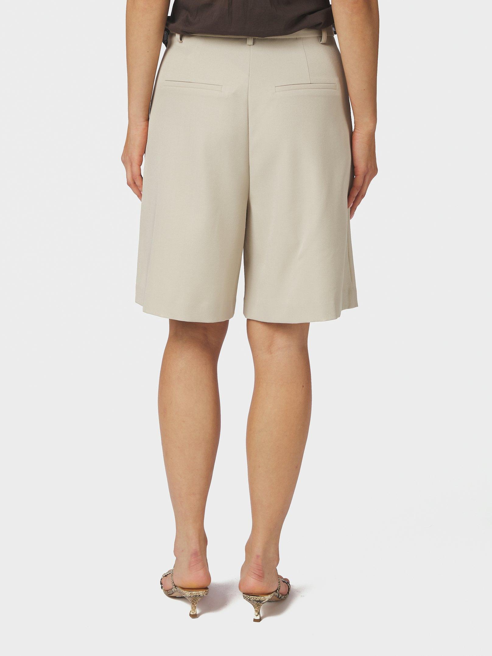 Neo Noir short Nika 164538 122
