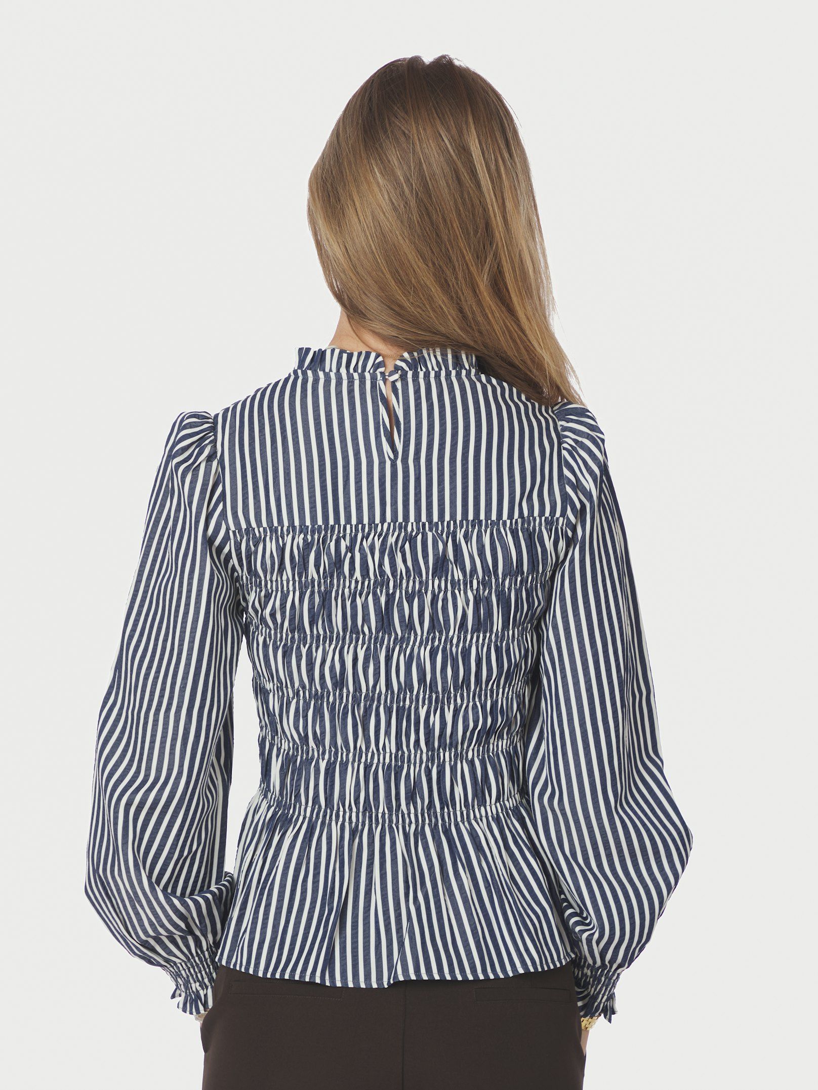 Neo Noir blouse Possa 168022 141