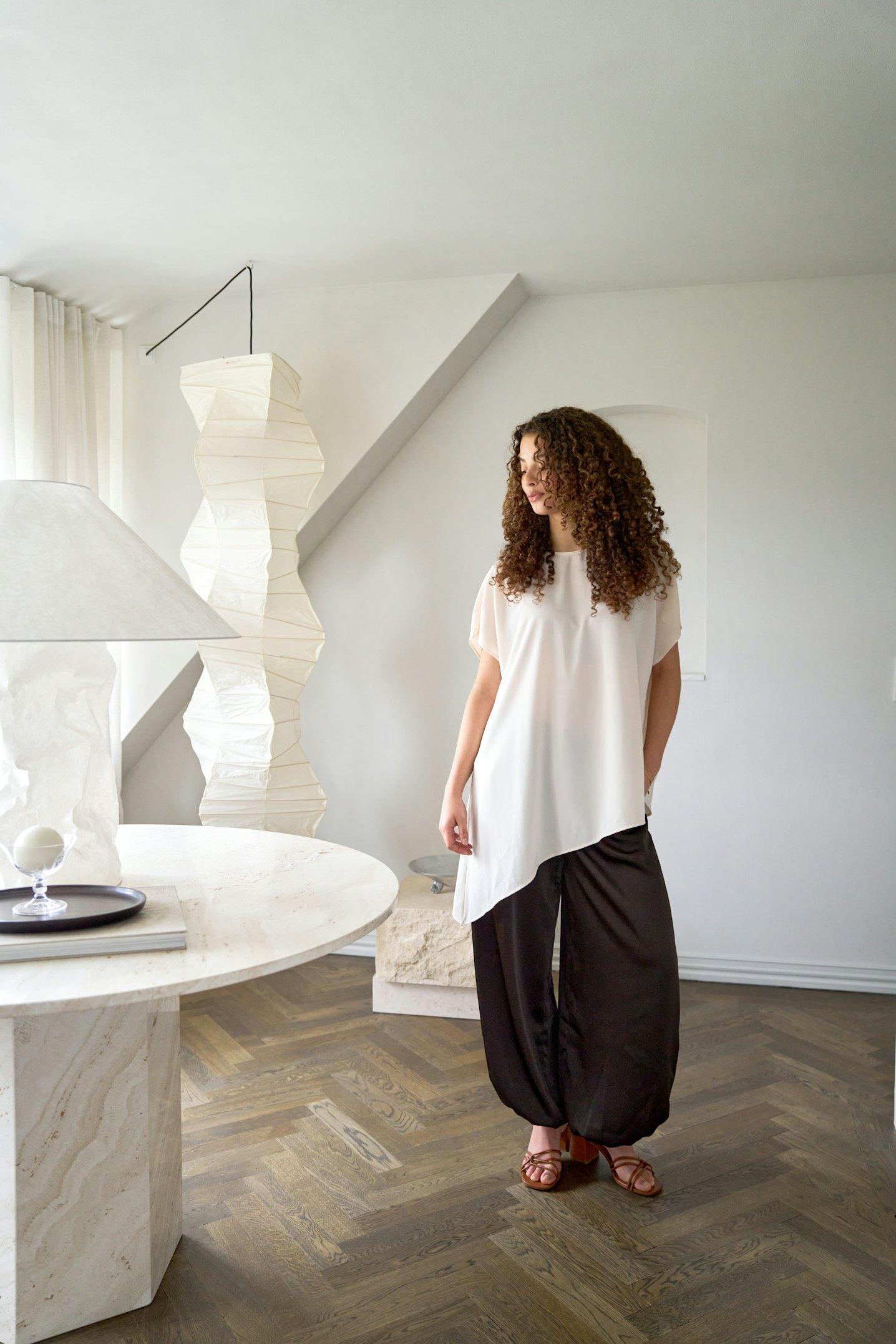 Neo Noir top Nerita 168969 121