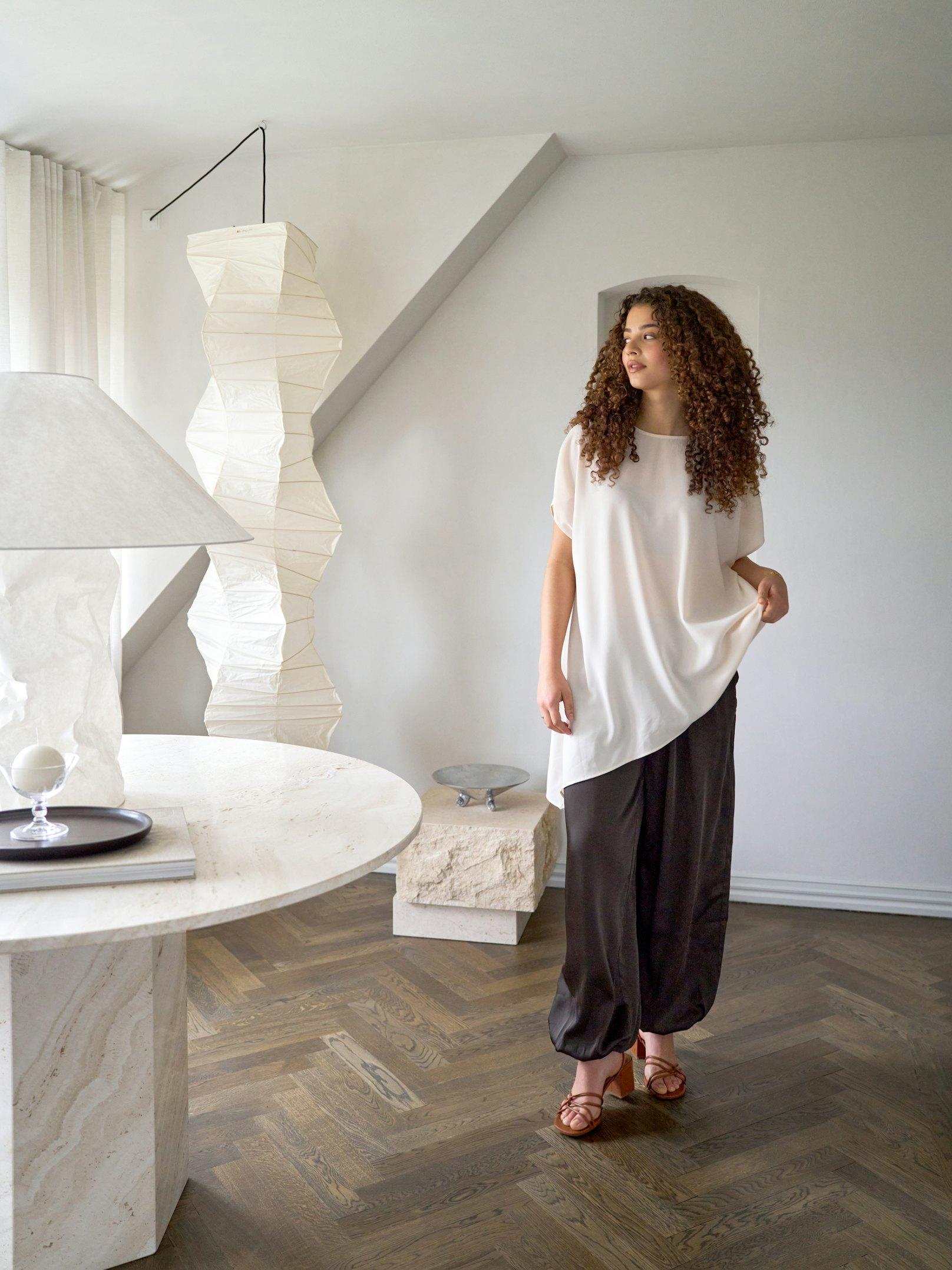 Neo Noir top Nerita 168969 121