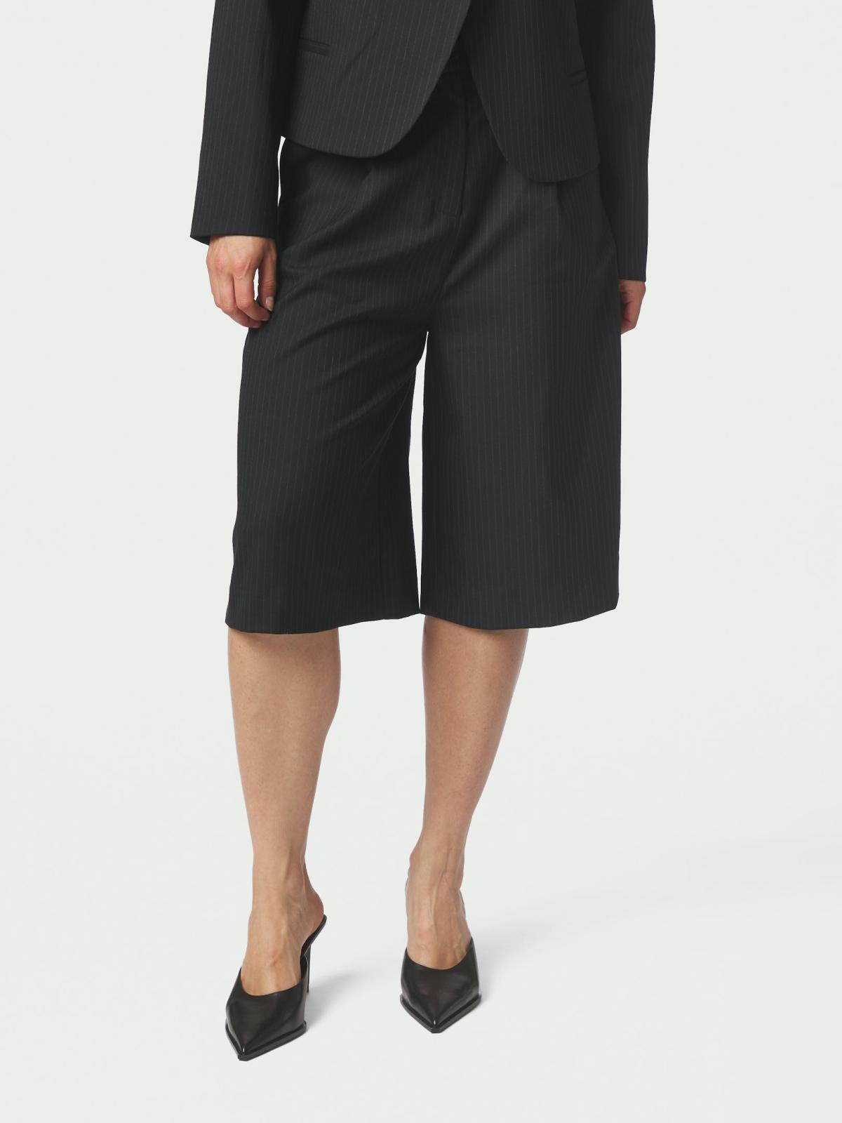 Neo Noir short Rima 169531 702
