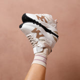 VIA VAI sneaker Liz Finley 62010 07-525