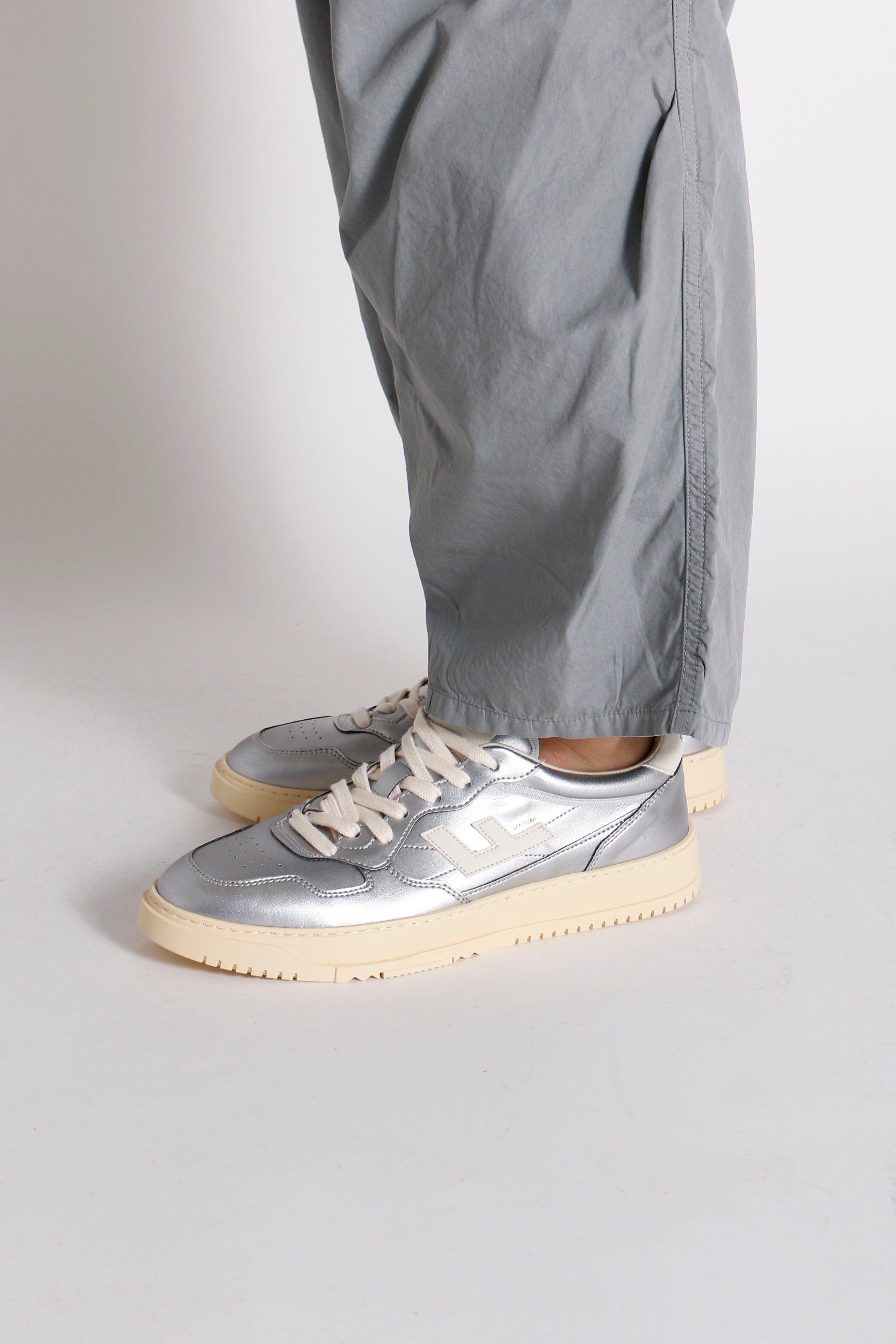 Flamingos sneakers  Ventura Clean Silver