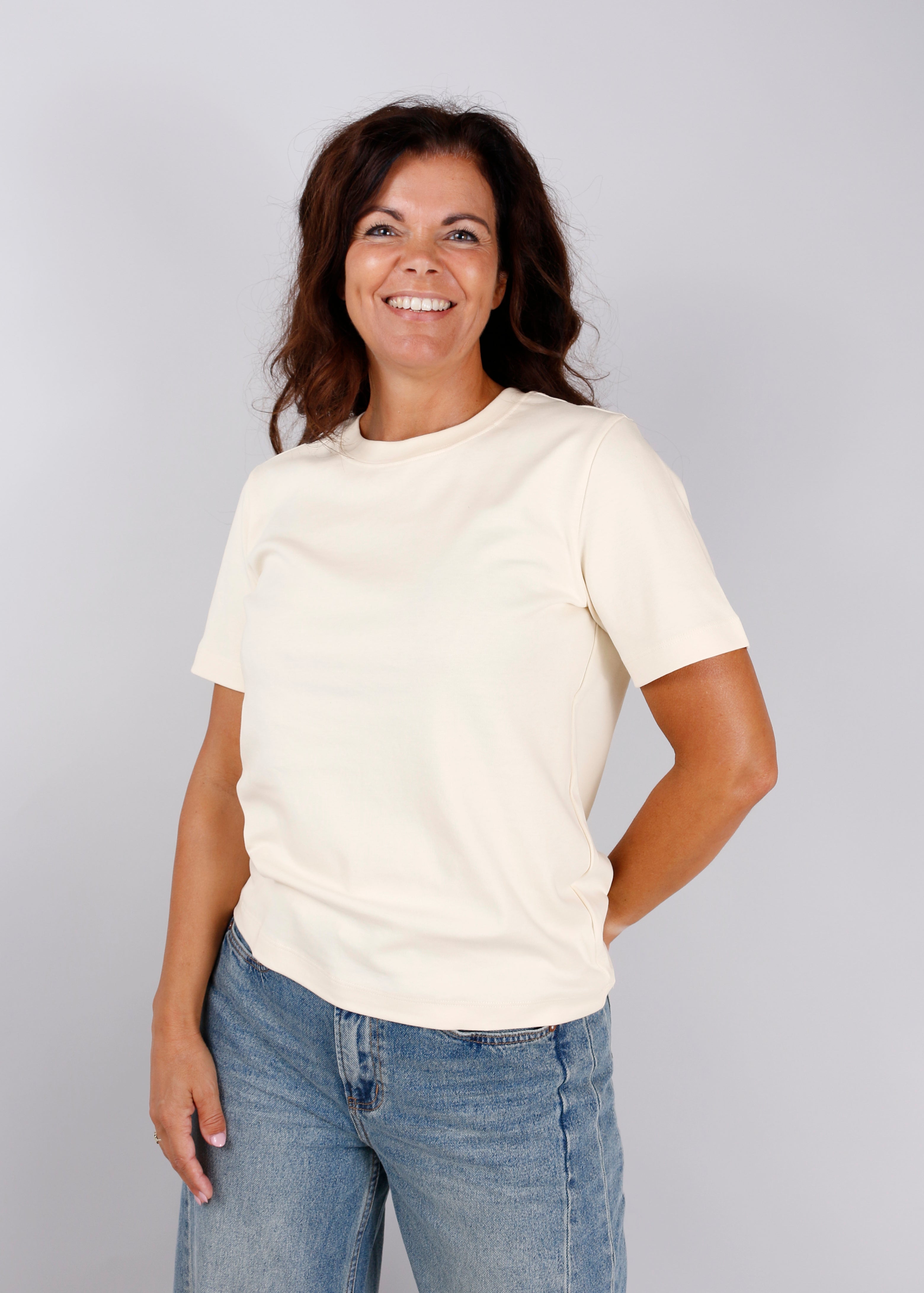 La Vie t-shirt Lina ecru
