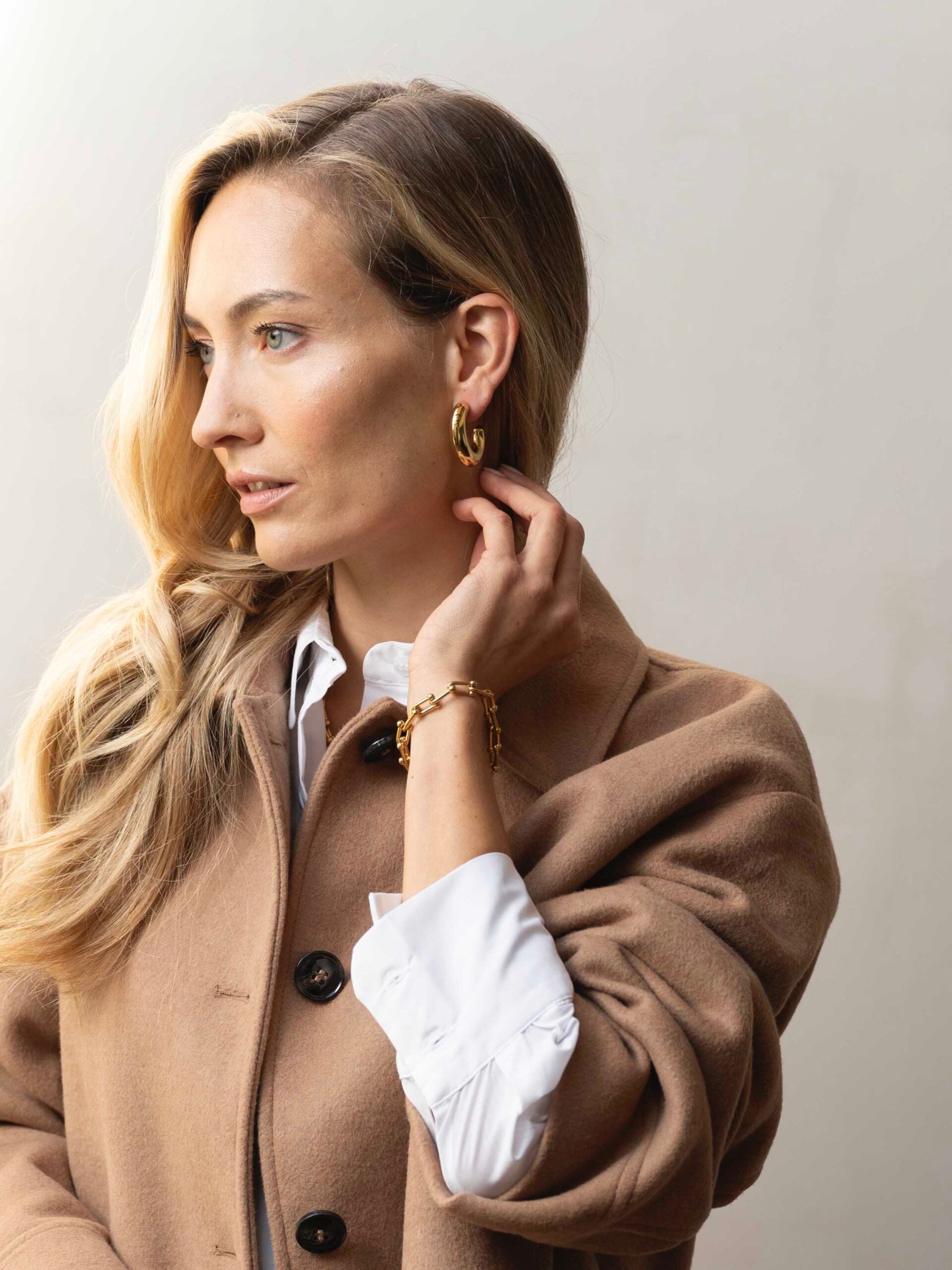 Ellen Beekmans hoop oorbellen