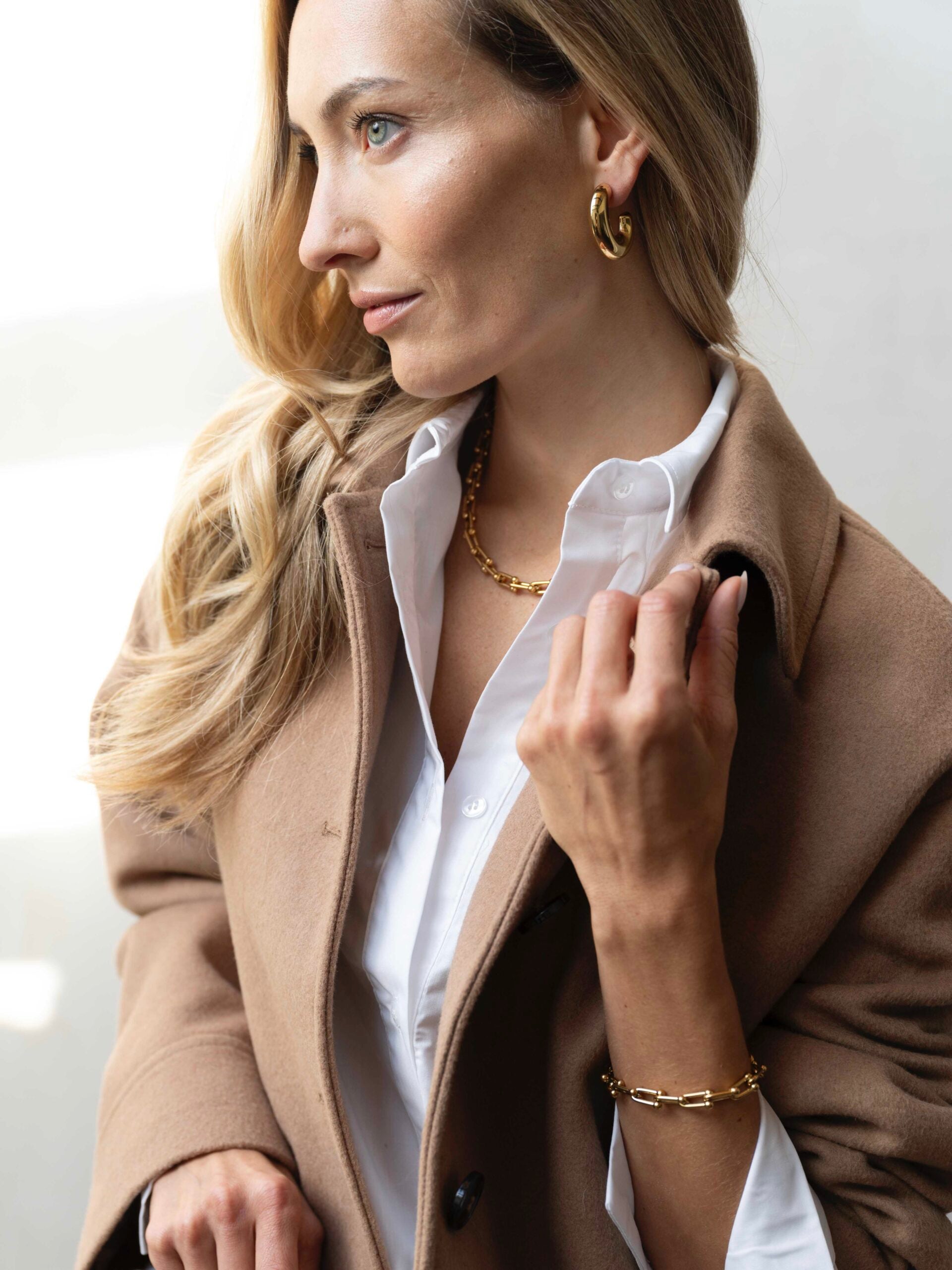 Ellen Beekmans hoop oorbellen