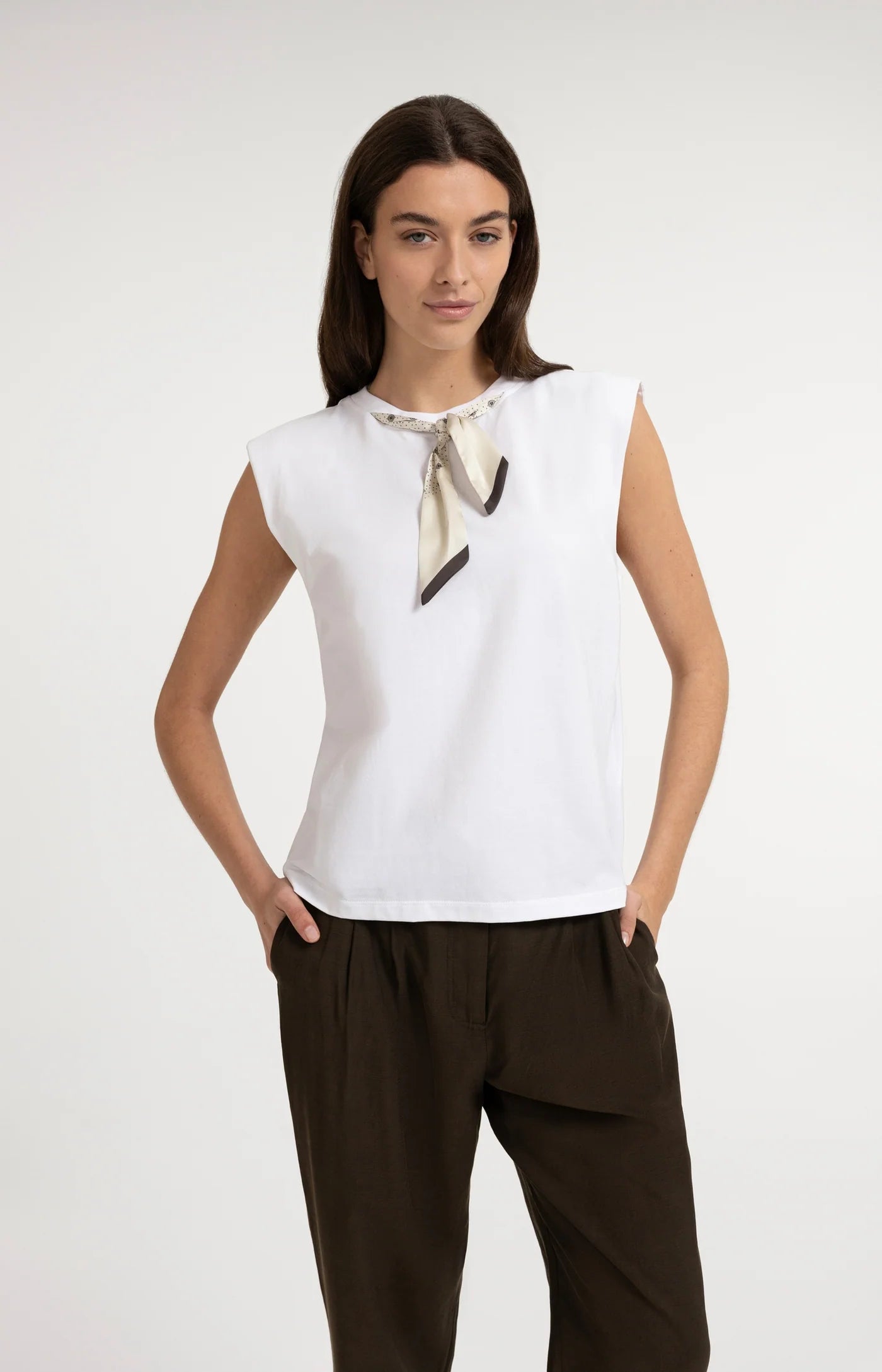 YAYA top 01-709396-607 908141