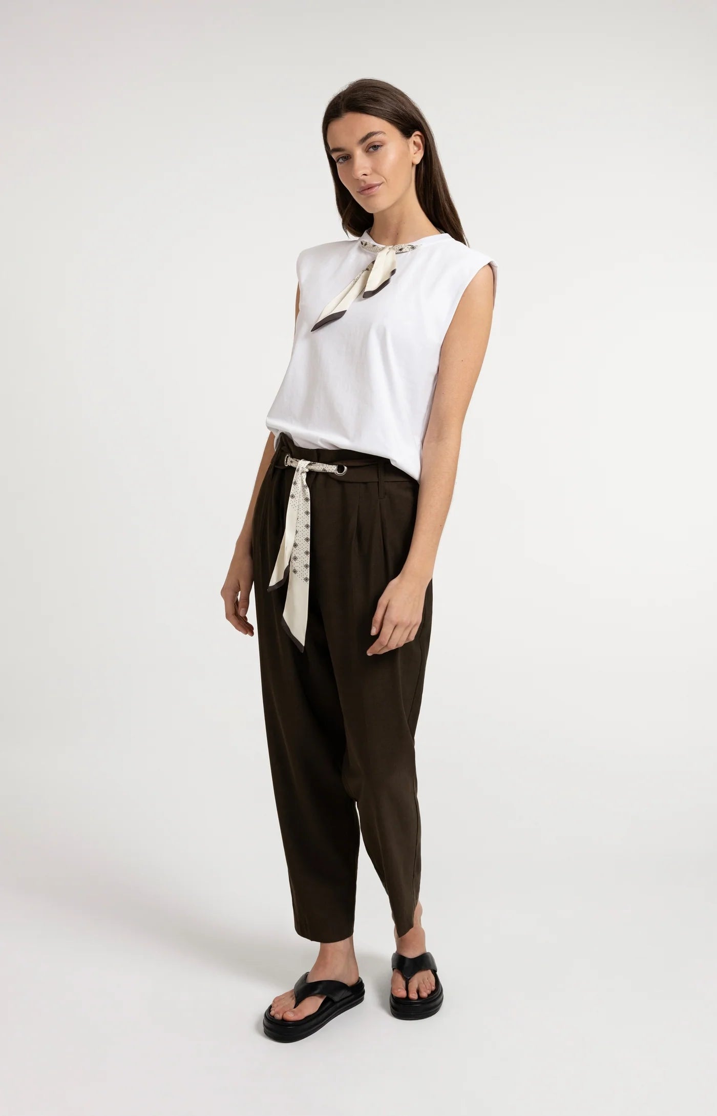 YAYA top 01-709396-607 908141