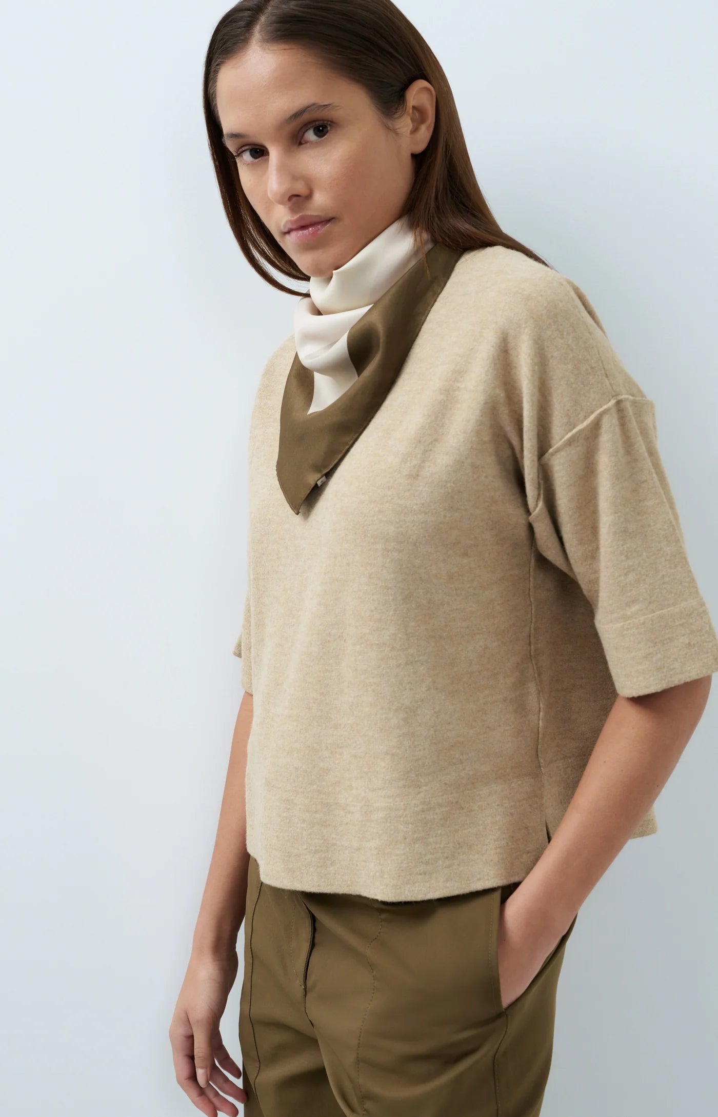 YAYA top 01-000621-608 990822