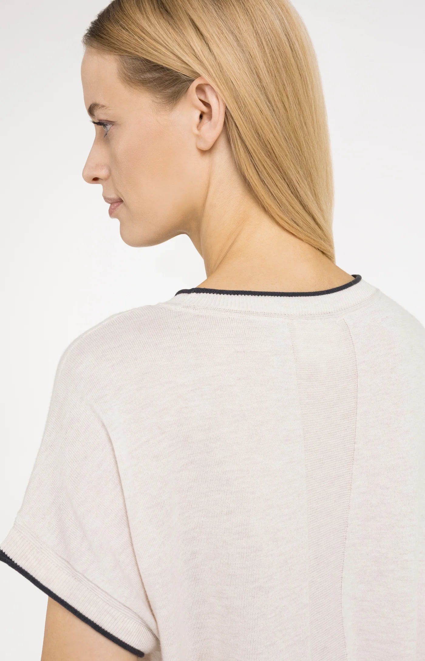 YAYA top 01-000580-605 990672