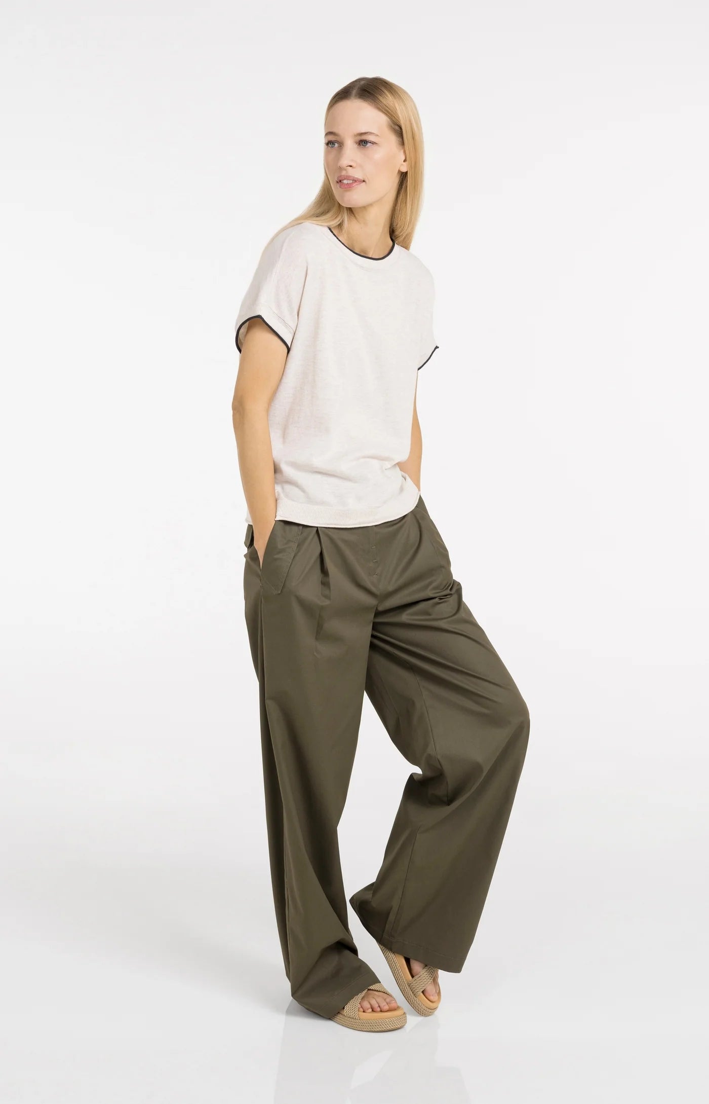YAYA top 01-000580-605 990672
