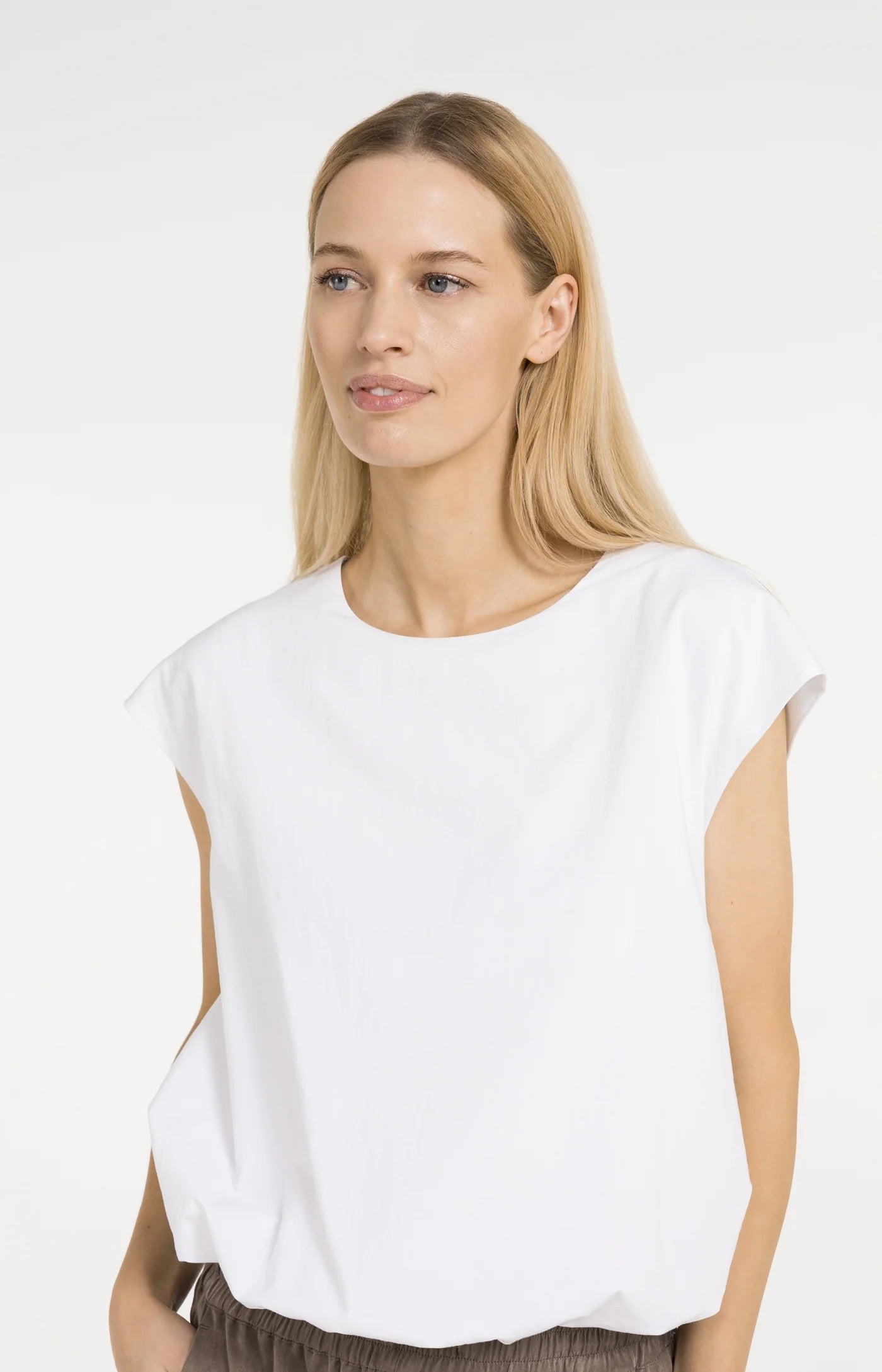 YAYA top 01-701372-605 00000