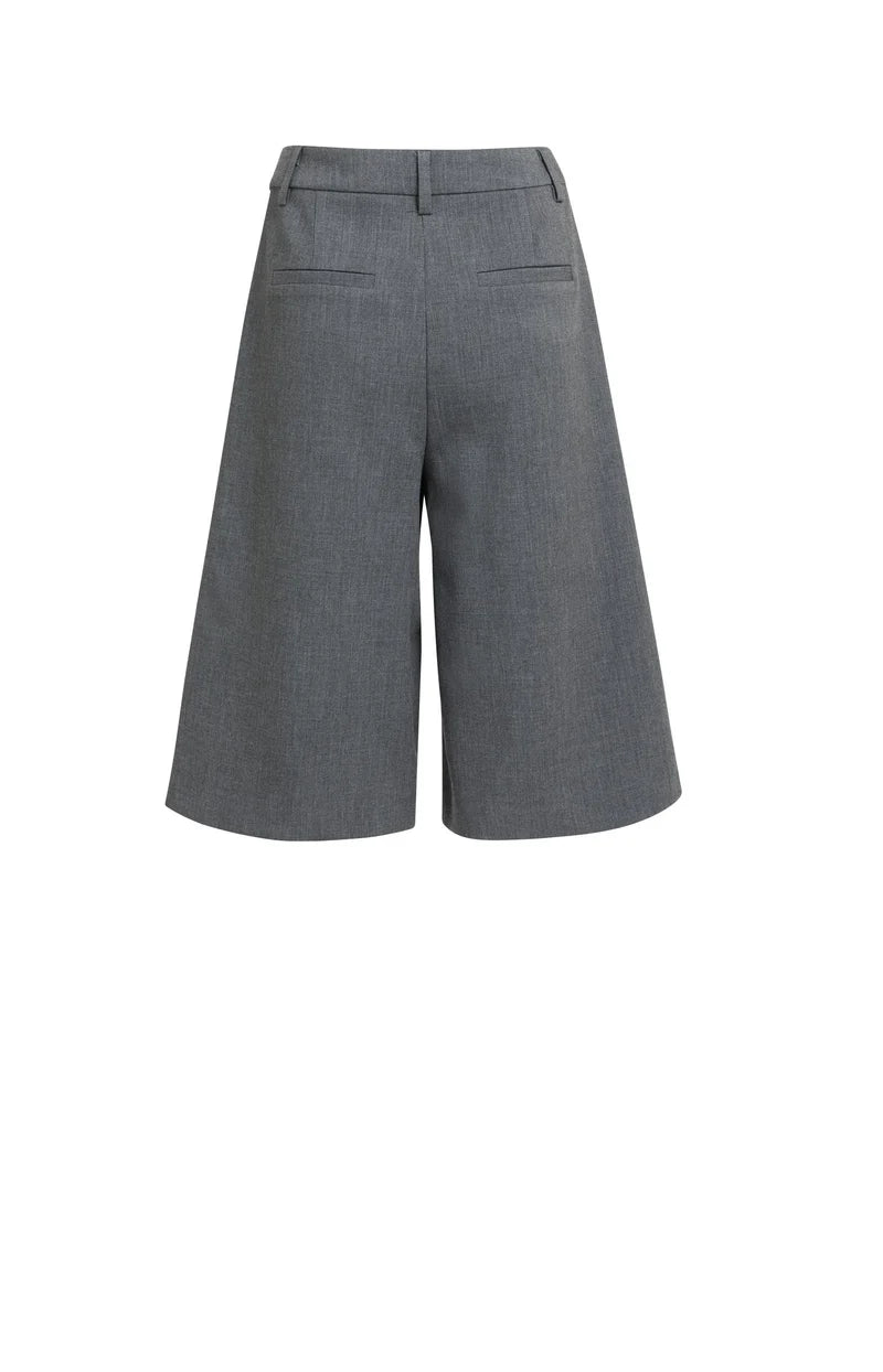 YAYA short 01-321045-609 99087