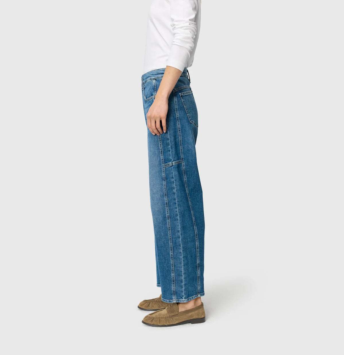 MAC Ohio barrel jeans in Mid Blue Use Wash zijkant