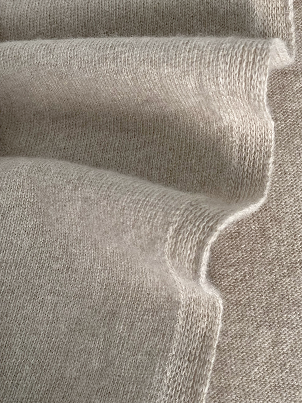 Detail van de SjaalMania travelwrap in Sand Melee