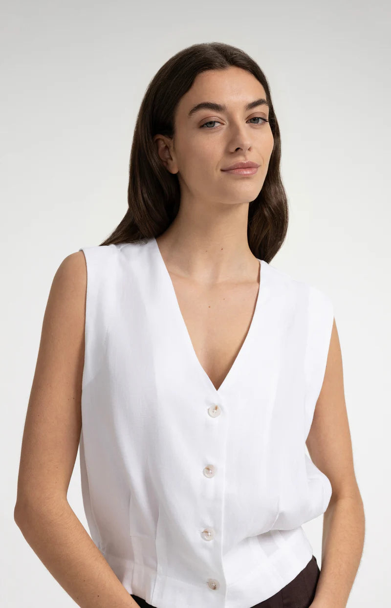 YAYA top 01-201225-606 00000