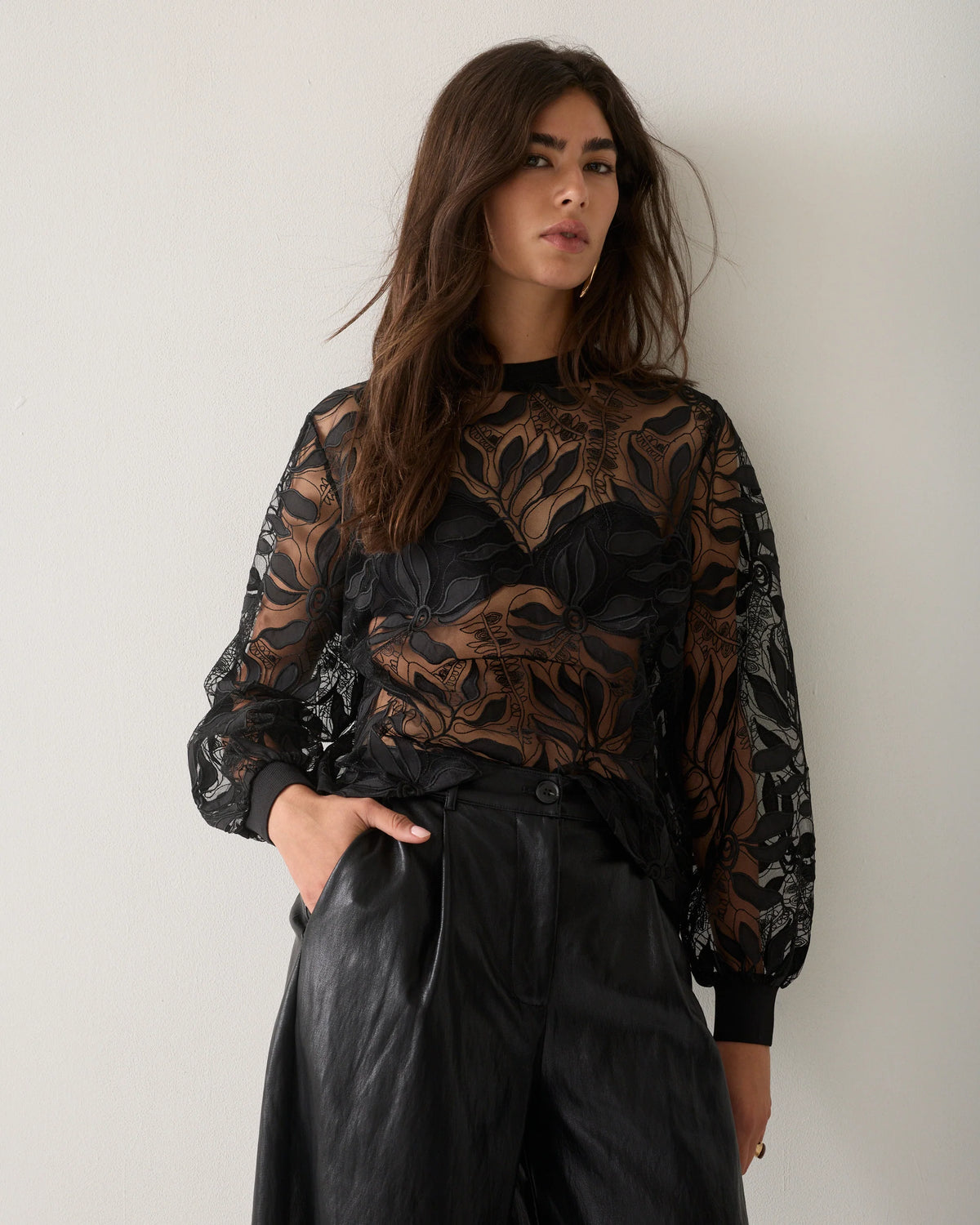 Summum Top Boxy Mesh Borduur in Zwart
