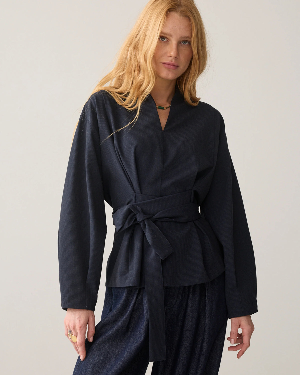 Summum wikkeltop met pinstripe in blauw voorzijde