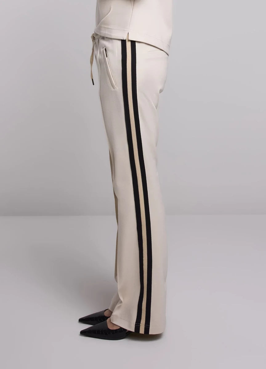 Summum Summum Trousers with tape punto milano 4s2608-11580 122 Ivory